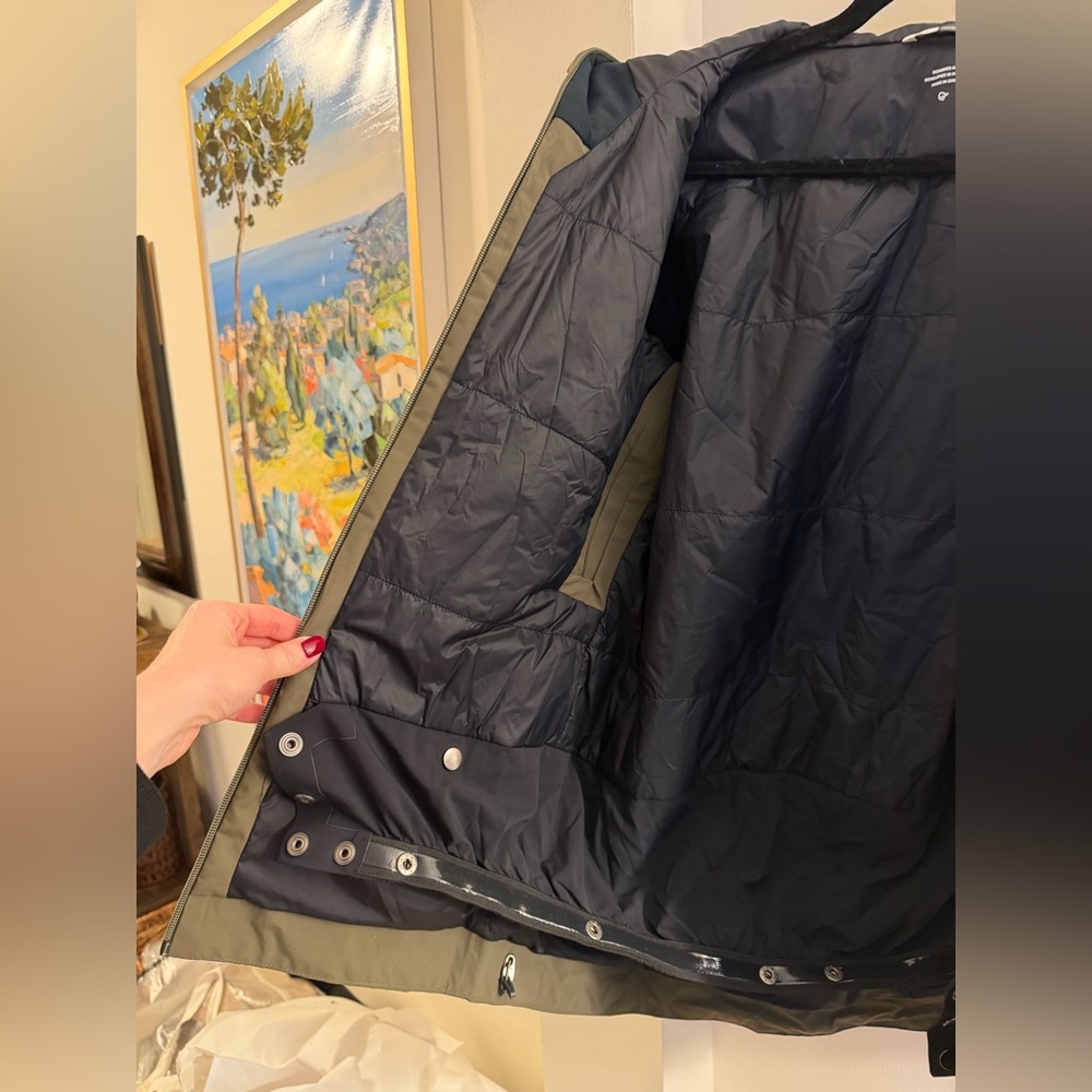 Norrona Men’s Lofoten Gore-Tex Pro Jacket - Picture 7 of 12